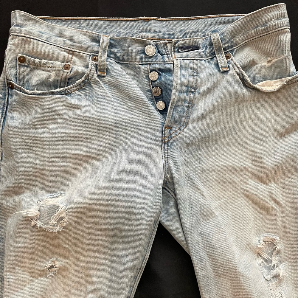 Levi's Red‎ Tag 501 CT Light Blue Denim Ripped Jeans (butterfly) Women